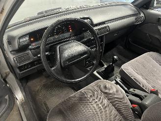 Toyota Camry Camry Station Wagon (SV/VZV/CV2) Combi 2.0 GLi 16V (3SFE) [89kW]  (11-=
1986/05-1991) picture 22