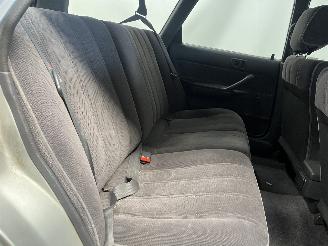 Toyota Camry Camry Station Wagon (SV/VZV/CV2) Combi 2.0 GLi 16V (3SFE) [89kW]  (11-=
1986/05-1991) picture 21