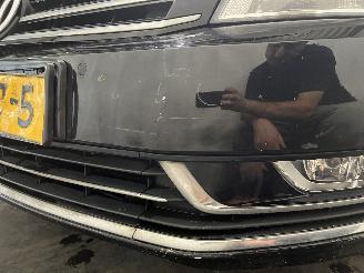 Volkswagen Passat Passat (362) Sedan 1.4 TSI 16V (CAXA(Euro 5)) [90kW]  (08-2010/12-2014=
) picture 16
