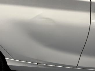 BMW 1-serie 1 serie (F20) Hatchback 5-drs 114i 1.6 16V (N13-B16A) [75kW]  (07-2012=
/02-2015) picture 10