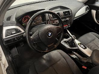 BMW 1-serie 1 serie (F20) Hatchback 5-drs 114i 1.6 16V (N13-B16A) [75kW]  (07-2012=
/02-2015) picture 18