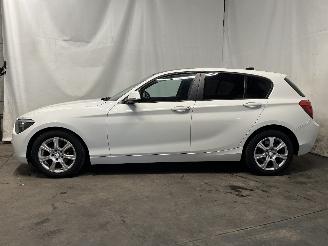 BMW 1-serie 1 serie (F20) Hatchback 5-drs 114i 1.6 16V (N13-B16A) [75kW]  (07-2012=
/02-2015) picture 4