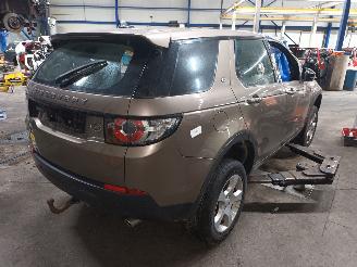 Land Rover Discovery Discovery Sport (LC) Terreinwagen 2.0 eD4 150 16V (204DTD) [110kW]  (1=
2-2014/...) picture 3