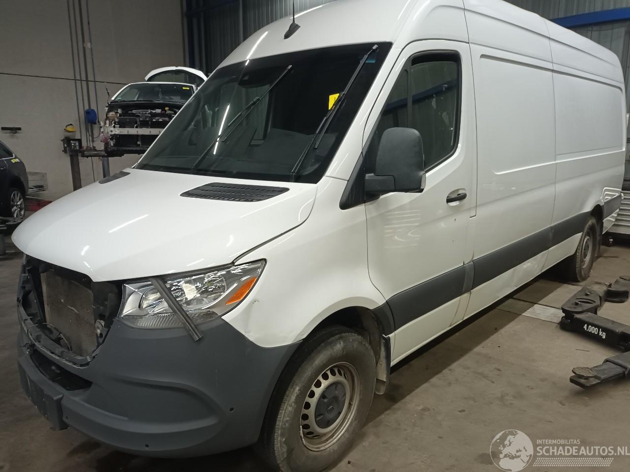 Mercedes Sprinter Sprinter 4t (907.6/910.6) Van 414 CDI 2.0 D RWD (OM654.920) [105kW]  (=
12-2023/...)