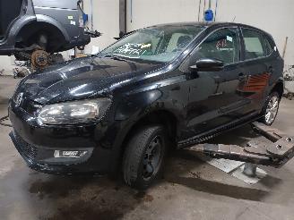 demontáž osobní automobily Volkswagen Polo Polo V (6R) Hatchback 1.2 TDI 12V BlueMotion (CFWA(Euro 5)) [55kW]  (1=
0-2009/05-2014) 2010/6