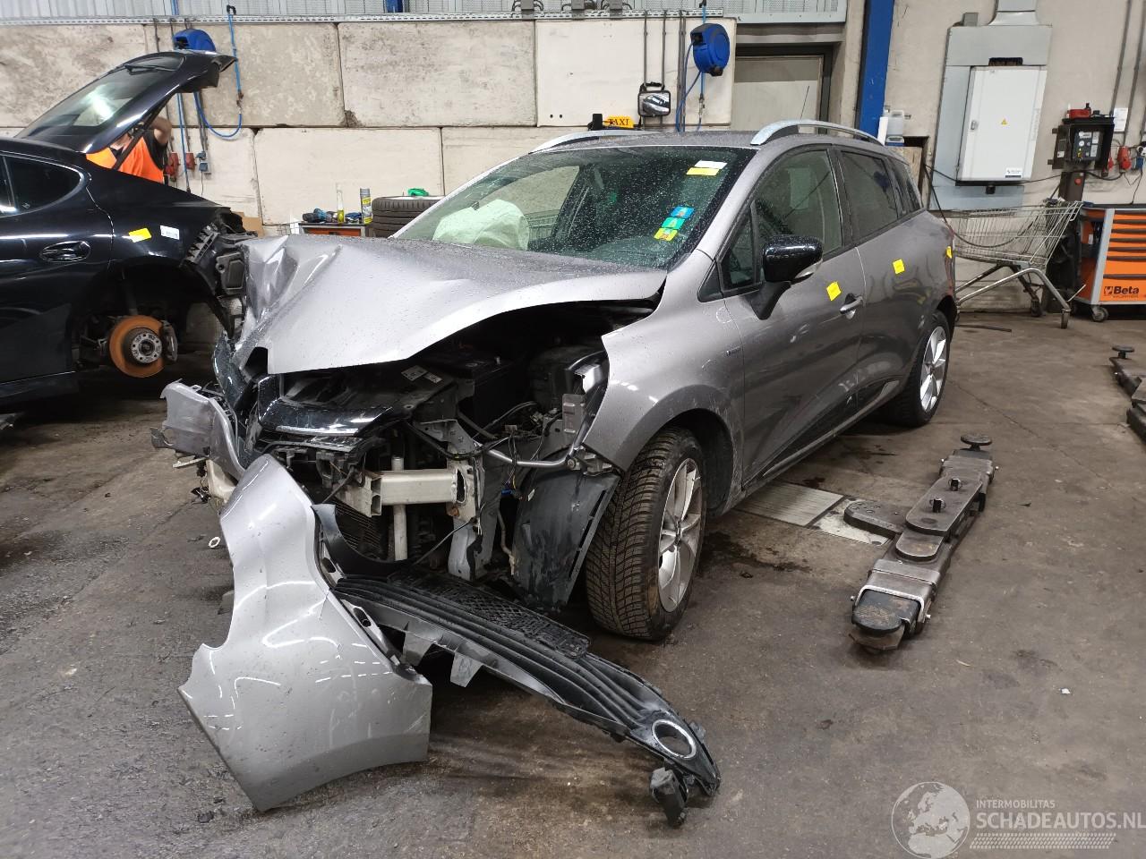 Renault Clio Clio IV Estate/Grandtour (7R) Combi 5-drs 0.9 Energy TCE 90 12V (H4B-4=
08(H4B-B4)) [66kW]  (01-2013/08-2021)