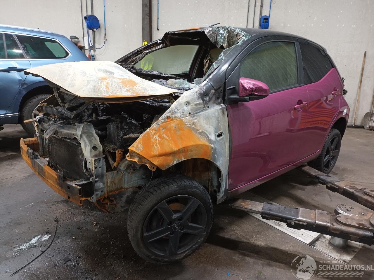 Toyota Aygo Aygo (B40) Hatchback 1.0 12V VVT-i (1KR-FE) [53kW]  (03-2018/...)