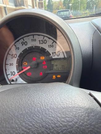Toyota Aygo Aygo (B10) Hatchback 1.0 12V VVT-i (1KR-FE) [50kW]  (07-2005/05-2014) picture 2