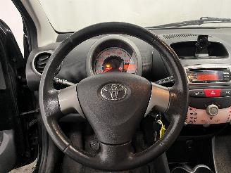 Toyota Aygo Aygo (B10) Hatchback 1.0 12V VVT-i (1KR-FE) [50kW]  (07-2005/05-2014) picture 18