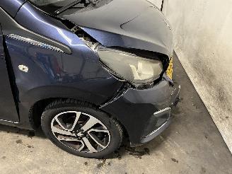 Peugeot 108 108 Hatchback 1.0 12V (1KRFE(CFB)) [51kW]  (05-2014/...) picture 8