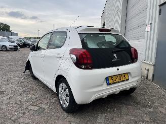 Peugeot 108 108 Hatchback 1.0 12V (1KRFE(CFB)) [51kW]  (05-2014/...) picture 5