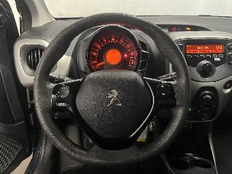 Peugeot 108 108 Hatchback 1.0 12V (1KRFE(CFB)) [51kW]  (05-2014/...) picture 14