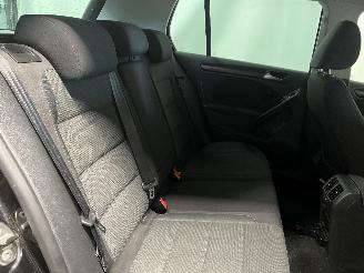 Volkswagen Golf Golf VI (5K1) Hatchback 1.2 TSI BlueMotion (CBZB) [77kW]  (11-2008/11-=
2012) picture 16