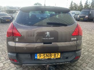 Peugeot 3008 3008 I (0U/HU) MPV 2.0 HYbrid4 16V (DW10CTED4(RHC)) [147kW]  (02-2011/=
08-2016) picture 5