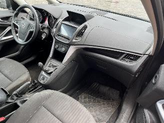 Opel Zafira Zafira Tourer (P12) MPV 1.4 Turbo 16V ecoFLEX (A14NET(Euro 5)) [88kW] =
 (10-2011/06-2014) picture 10