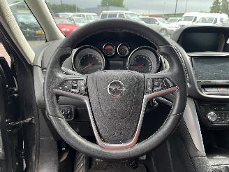 Opel Zafira Zafira Tourer (P12) MPV 1.4 Turbo 16V ecoFLEX (A14NET(Euro 5)) [88kW] =
 (10-2011/06-2014) picture 20