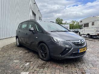 Opel Zafira Zafira Tourer (P12) MPV 1.4 Turbo 16V ecoFLEX (A14NET(Euro 5)) [88kW] =
 (10-2011/06-2014) picture 6