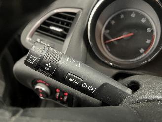 Opel Astra Astra J (PC6/PD6/PE6/PF6) Hatchback 5-drs 1.4 Turbo 16V (A14NET(Euro 5=
)) [103kW]  (12-2009/10-2015) picture 13