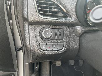 Opel Karl Karl Hatchback 5-drs 1.0 12V (B10XE(Euro 6)) [55kW]  (01-2015/03-2019)= picture 20