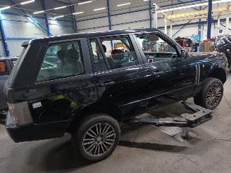 Land Rover Range Rover Range Rover III (LM) Terreinwagen 4.4 V8 32V (M62-B44) [210kW]  (03-20=
02/08-2005) picture 3