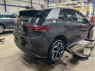Volkswagen ID.3 ID.3 (E11/E12) Hatchback 5-drs First, Life, Pro 58 kWh (EBJC) [150kW] =
 (11-2019/...) picture 3