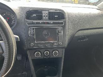 Volkswagen Polo Polo V (6R) Hatchback 1.2 12V (CGPB(Euro 5)) [44kW]  (06-2009/05-2014)= picture 20