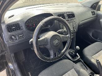 Volkswagen Polo Polo V (6R) Hatchback 1.2 12V (CGPB(Euro 5)) [44kW]  (06-2009/05-2014)= picture 18