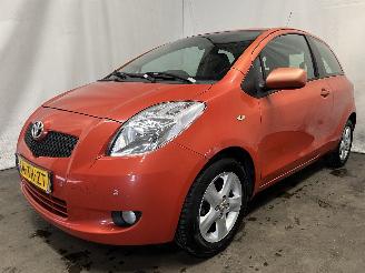 Toyota Yaris Yaris II (P9) Hatchback 1.3 16V VVT-i (2SZFE) [64kW]  (08-2005/11-2010=
) picture 3