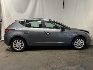 Seat Leon Leon (5FB) Hatchback 5-drs 1.2 TSI Ecomotive 16V (CJZA) [77kW]  (01-20=
13/03-2014) picture 7