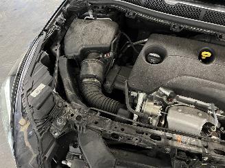 Opel Astra Astra K Sports Tourer Combi 1.0 Turbo 12V (B10XFT(Euro 6)) [77kW]  (01=
-2016/12-2022) picture 16