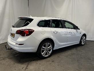 Opel Astra Astra J Sports Tourer (PD8/PE8/PF8) Combi 1.4 Turbo 16V (A14NET(Euro 5=
)) [88kW]  (10-2010/04-2016) picture 6