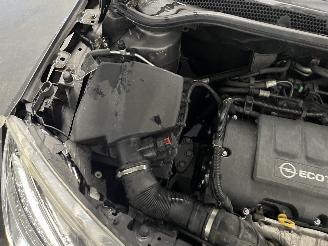 Opel Astra Astra J Sports Tourer (PD8/PE8/PF8) Combi 1.4 Turbo 16V (A14NET(Euro 5=
)) [103kW]  (10-2010/10-2015) picture 12