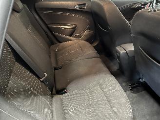 Opel Astra Astra J Sports Tourer (PD8/PE8/PF8) Combi 1.4 Turbo 16V (A14NET(Euro 5=
)) [103kW]  (10-2010/10-2015) picture 18