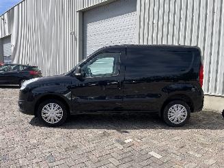 Opel Combo Combo Van 1.6 CDTI 16V (A16FDH(Euro 5)) [77kW]  (02-2012/12-2018) picture 3