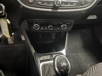 Opel Crossland Crossland (X) SUV 1.2 Turbo 12V (B12XHL(EB2DT)) [81kW]  (03-2017/...) picture 15