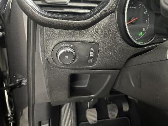 Opel Crossland Crossland (X) SUV 1.2 Turbo 12V (B12XHL(EB2DT)) [81kW]  (03-2017/...) picture 20