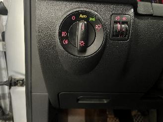 Volkswagen Tiguan Tiguan (5N1/2) SUV 2.0 TDI DRF 16V 4Motion (CBBB(Euro 5)) [125kW]  (09=
-2007/07-2018) picture 26