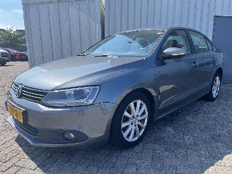 Volkswagen Jetta Jetta IV (162/16A) Sedan 1.2 TSI (CBZB) [77kW]  (10-2010/12-2017) picture 3