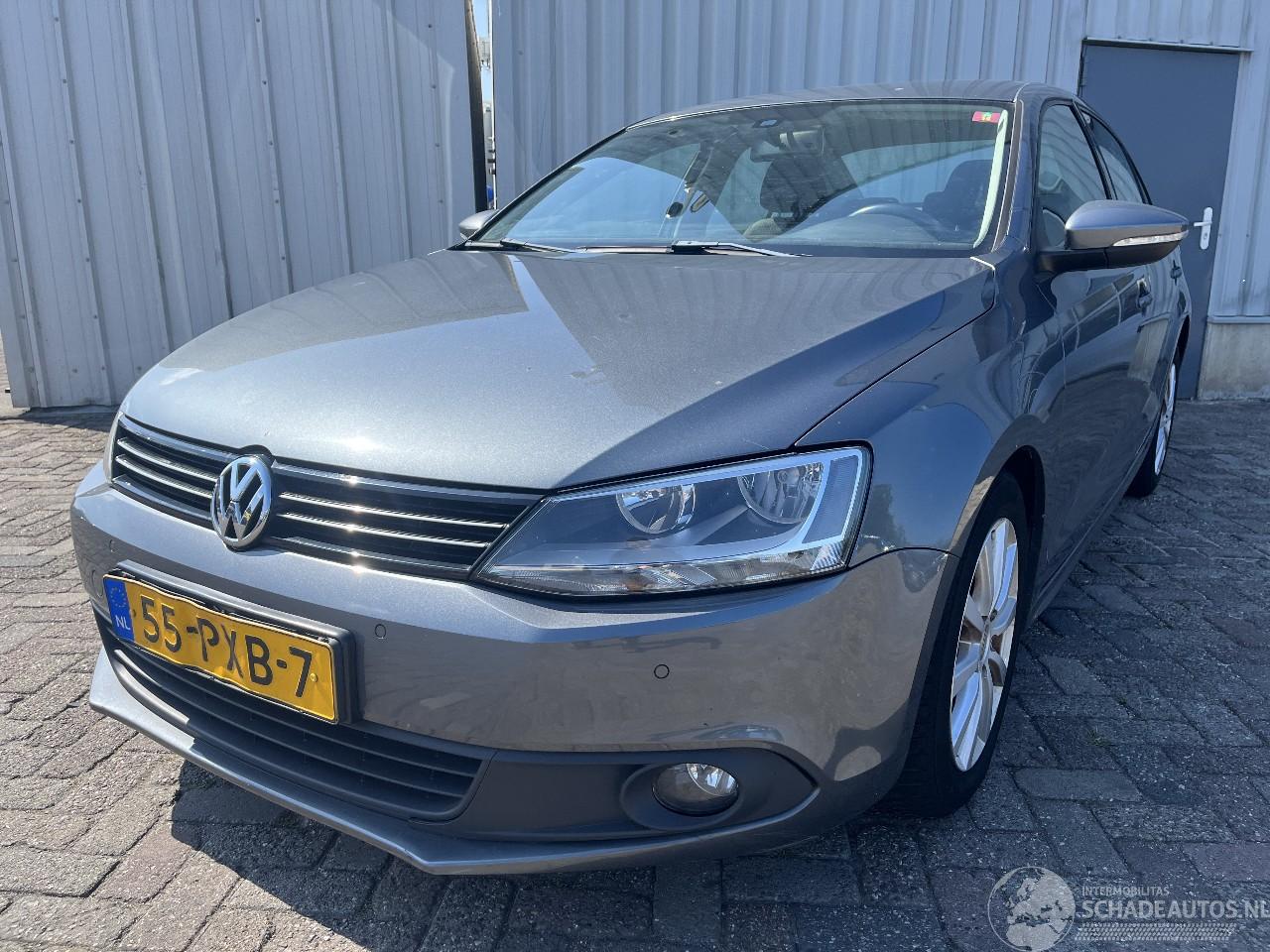 Volkswagen Jetta Jetta IV (162/16A) Sedan 1.2 TSI (CBZB) [77kW]  (10-2010/12-2017)