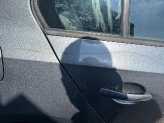 Volkswagen Jetta Jetta IV (162/16A) Sedan 1.2 TSI (CBZB) [77kW]  (10-2010/12-2017) picture 13