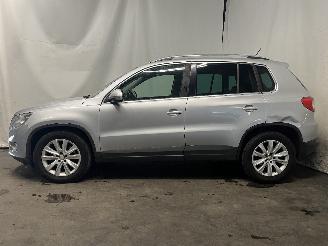 Volkswagen Tiguan Tiguan (5N1/2) SUV 2.0 TDI DRF 16V 4Motion (CBBB(Euro 5)) [125kW]  (09=
-2007/07-2018) picture 4