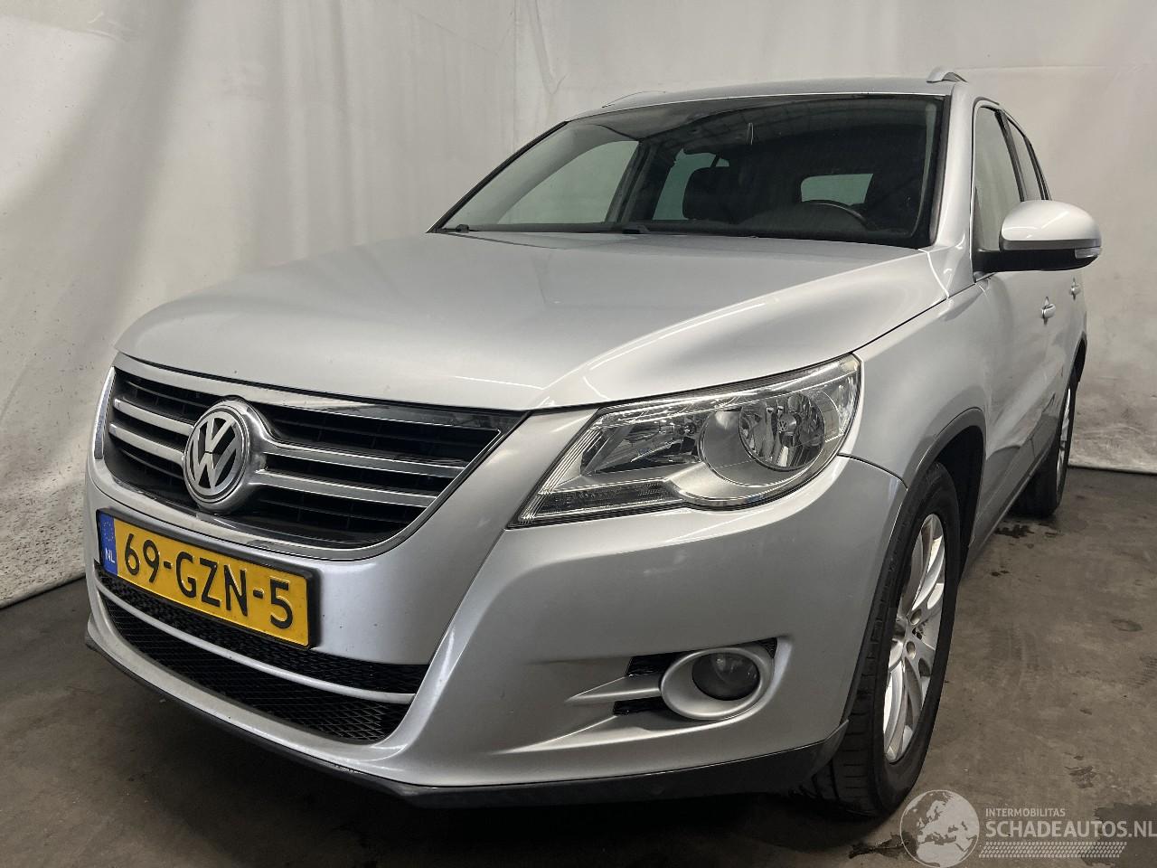 Volkswagen Tiguan Tiguan (5N1/2) SUV 2.0 TDI DRF 16V 4Motion (CBBB(Euro 5)) [125kW]  (09=
-2007/07-2018)