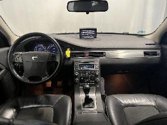 Volvo V-70 V70 (BW) Combi 2.4 D 20V (D5244T5) [120kW]  (04-2007/12-2010) picture 13