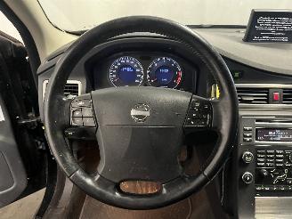 Volvo V-70 V70 (BW) Combi 2.4 D 20V (D5244T5) [120kW]  (04-2007/12-2010) picture 15