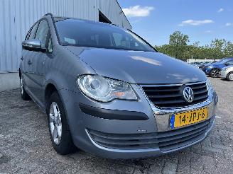 Volkswagen Touran Touran (1T1/T2) MPV 1.4 16V TSI 140 (CAVC) [103kW]  (02-2006/05-2010) picture 6