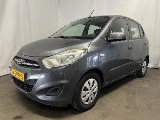Hyundai I-10 i10 (F5) Hatchback 1.1i 12V (G4HG5) [51kW]  (04-2011/12-2013) picture 2