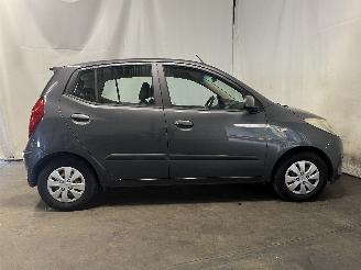 Hyundai I-10 i10 (F5) Hatchback 1.1i 12V (G4HG5) [51kW]  (04-2011/12-2013) picture 6