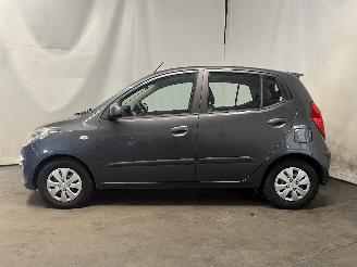 Hyundai I-10 i10 (F5) Hatchback 1.1i 12V (G4HG5) [51kW]  (04-2011/12-2013) picture 3