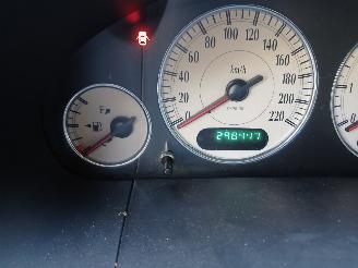 Chrysler Voyager Voyager/Grand Voyager (RG/RS) MPV 3.3 V6 AWD Grand Voyager (EGA) [128k=
W]  (02-2001/12-2008) picture 2
