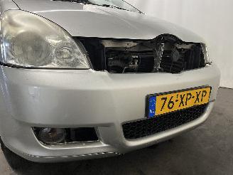 Toyota Corolla Corolla Verso (R10/11) MPV 1.8 16V VVT-i (1ZZFE) [95kW]  (04-2004/03-2=
009) picture 9